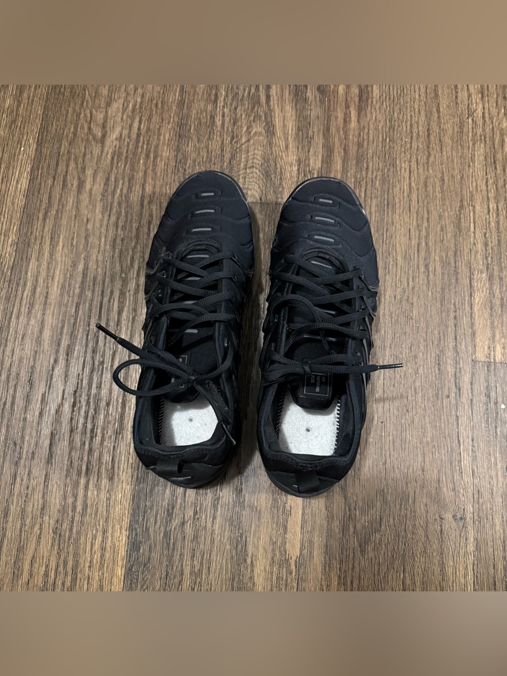 Nike Men's All-Black VaporMax Plus Triple Black Sneakers Size 12 Men - Picture 4 of 10